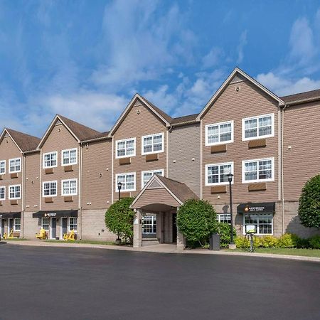 Quality Inn & Suites Quispamsis Rothesay Exterior photo