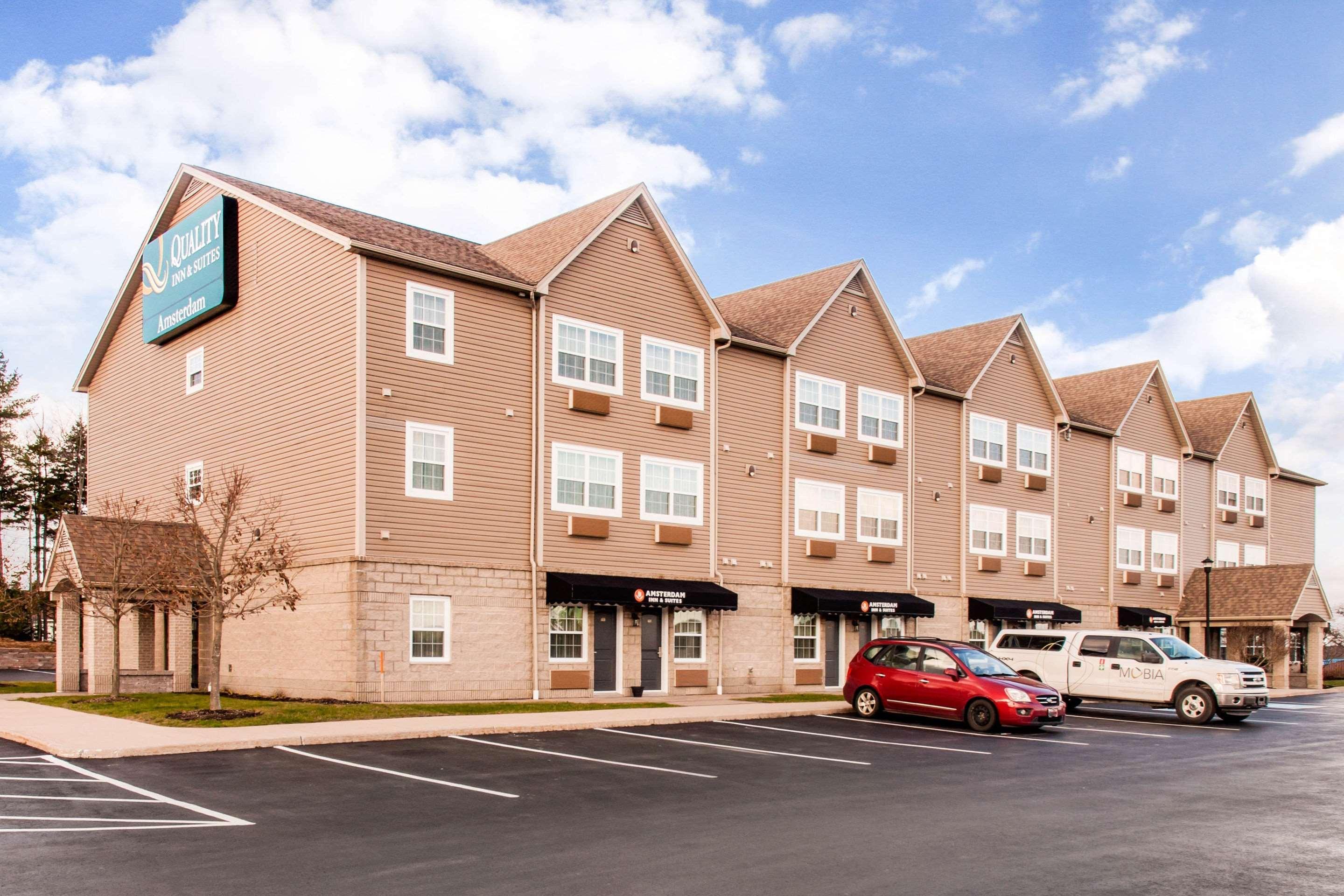 Quality Inn & Suites Quispamsis Rothesay Exterior photo