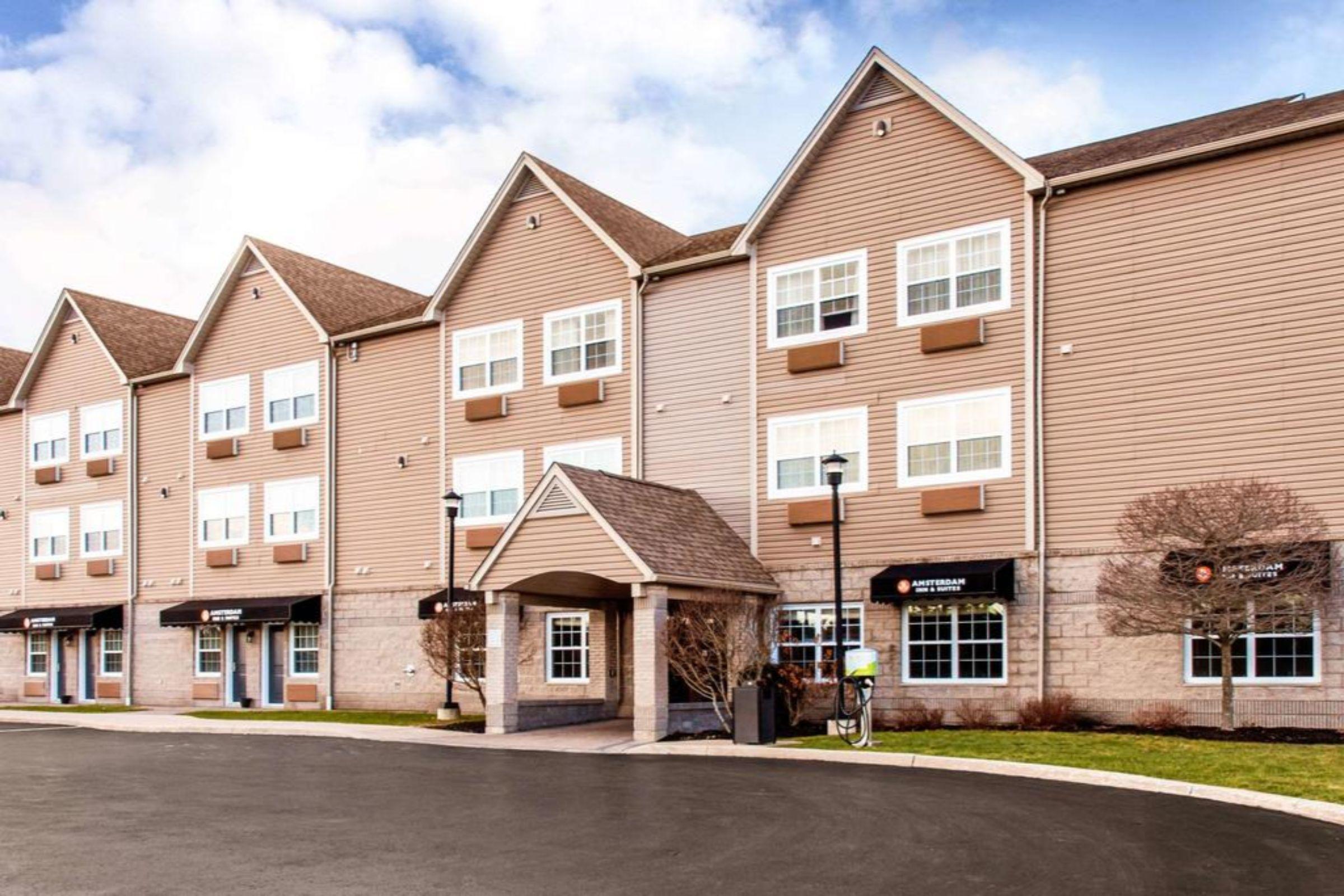 Quality Inn & Suites Quispamsis Rothesay Exterior photo