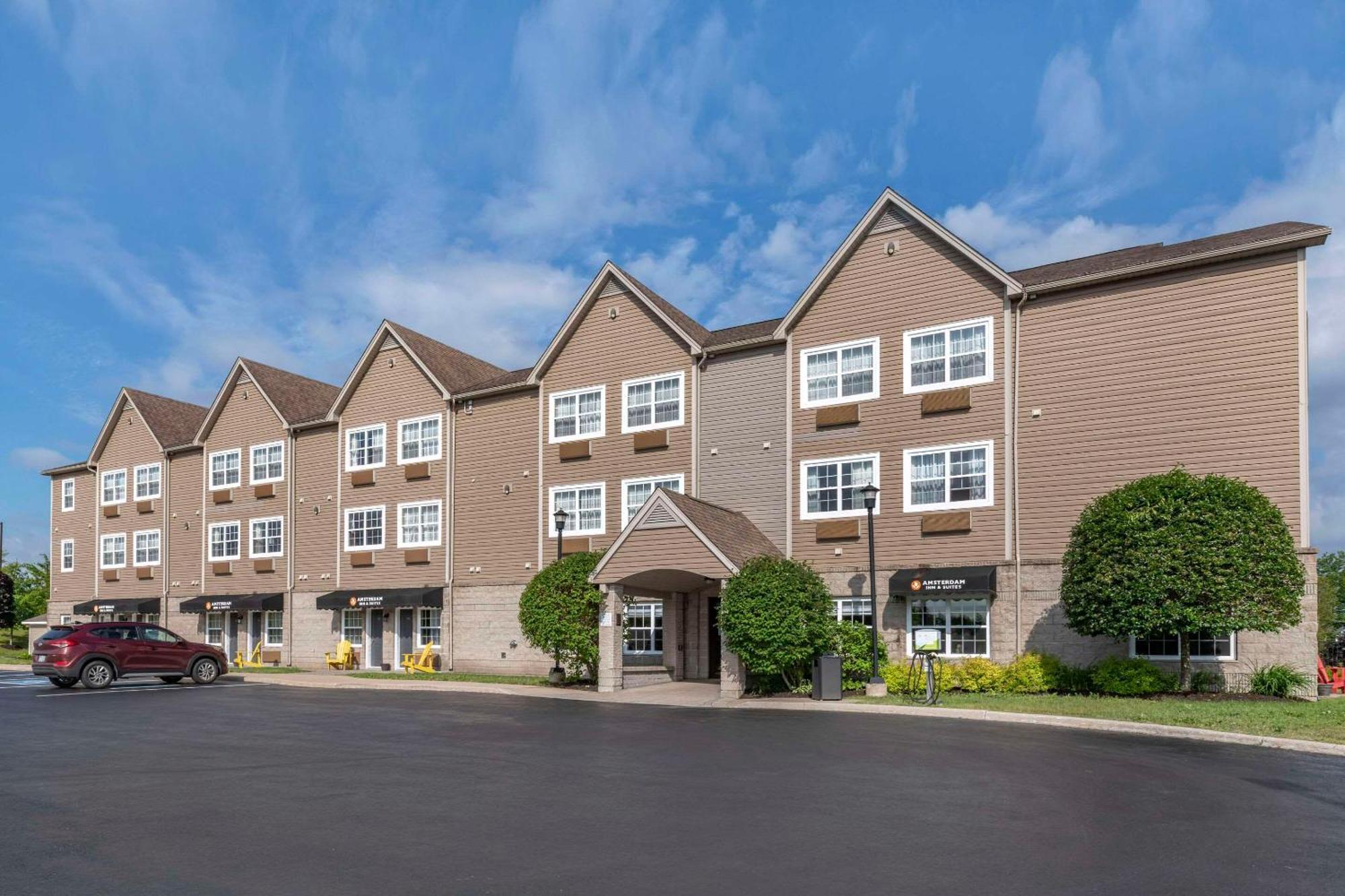 Quality Inn & Suites Quispamsis Rothesay Exterior photo